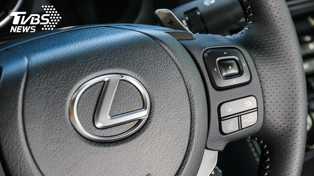 LSS+ 2.0主動式駕駛安全輔助系統為全車系標配。