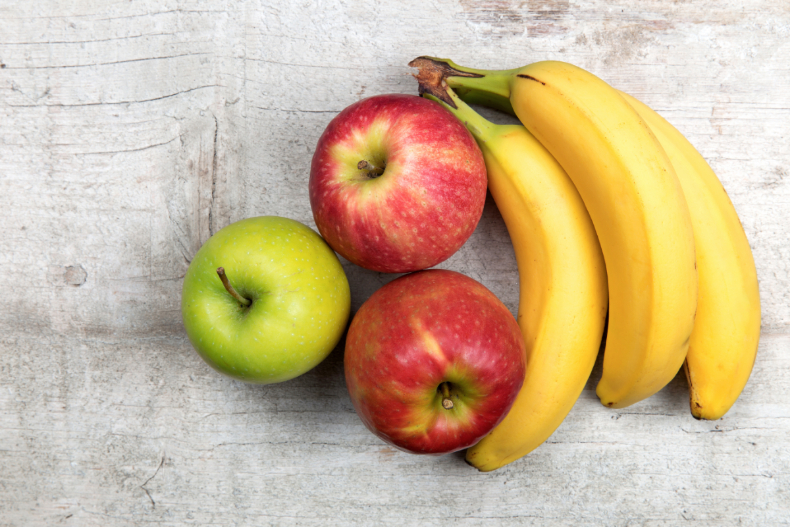 少量多餐！腸胃炎能安心吃的「4種食物」公開：蘋果、香蕉能助止瀉