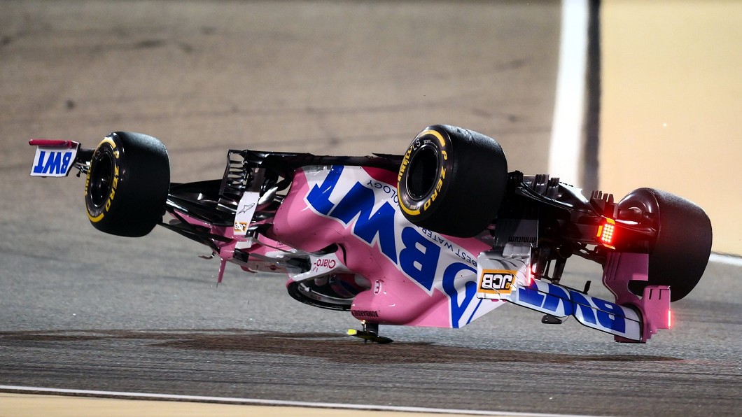 無獨有偶，賽事重新恢復後，又發生Lance Stroll翻車事故。(圖片來源/ F1.com)