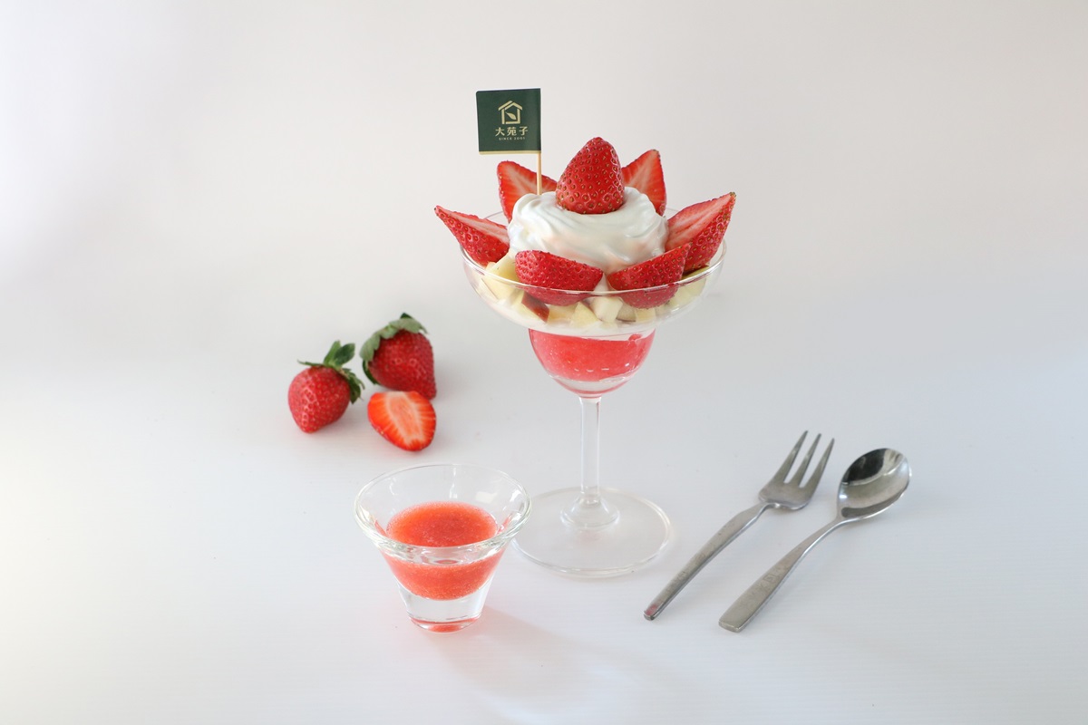18顆鑽石級草莓飲品「莓好相遇」回歸！大苑子再推高顏值「草莓聖代+霜淇淋」一起開吃
