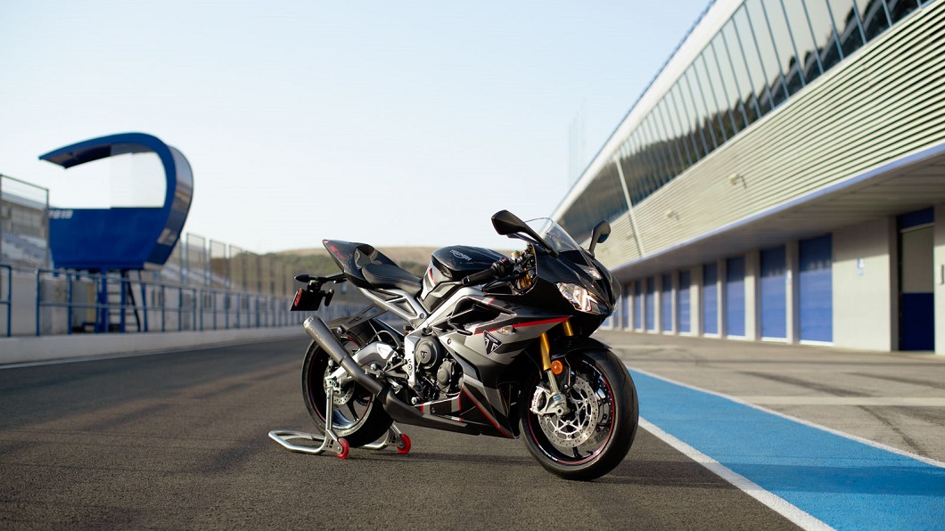 Triumph台灣表示,目前已將Daytona Moto2 765 Limited Edition引進台灣。(圖片來源/ Triumph) Moto2等級跑車台灣買得到! Daytona Moto2 765報價160萬元