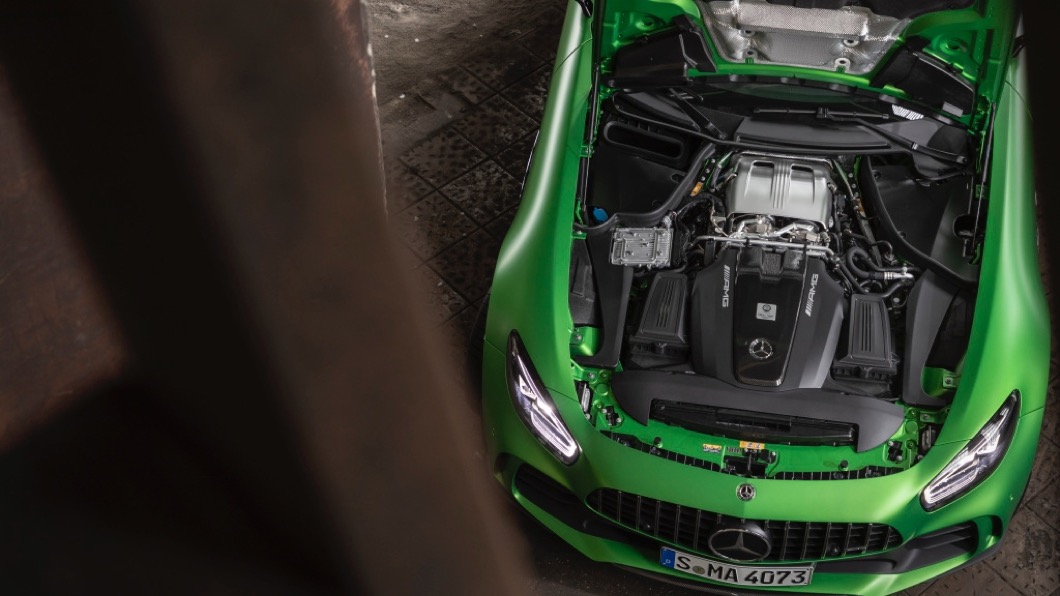 M-AMG GT可以輸出530匹最大馬力，從靜止加速到百公里僅需要3.8秒。(圖片來源/ M-Benz)