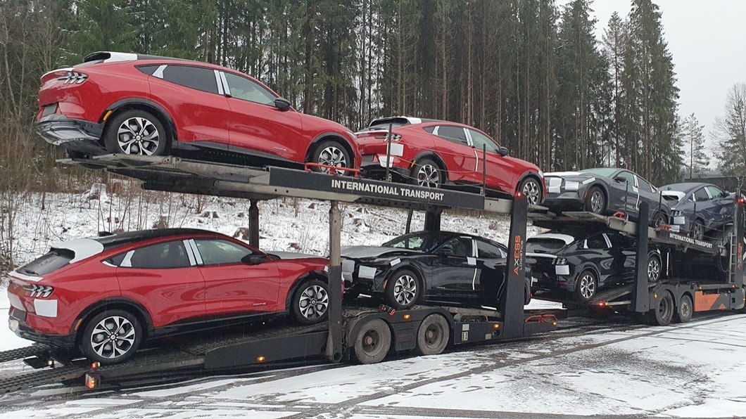 Ford挪威官方社群帳號，日前發布多張照片，顯示第一批Mustang Mach-E已經抵達挪威當地。(圖片來源/ Ford)