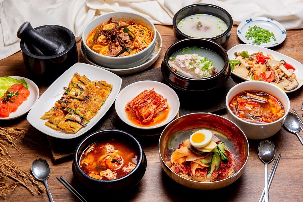 【新開店】韓式家常菜99元吃到飽！正宗韓式料理「SAIKABO」來台，必吃牛骨湯、燉煮五豬、水冷麵