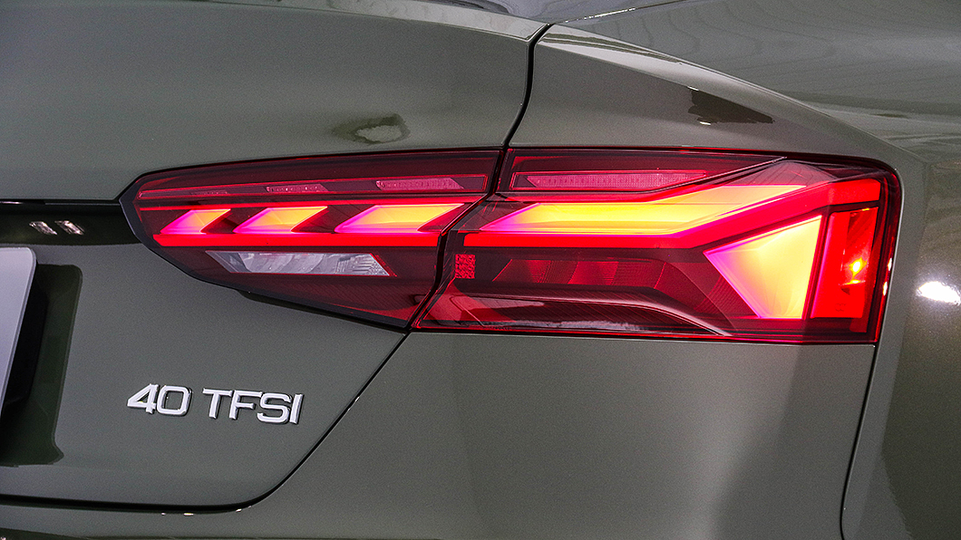 尾燈燈組升級為Audi新一代家族式樣。