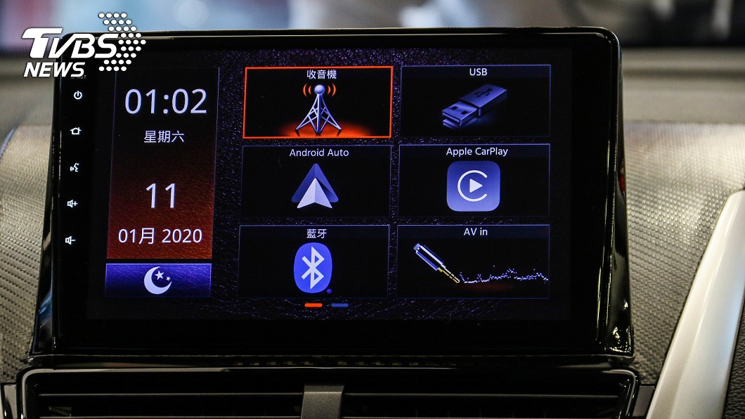 9吋觸控式中控螢幕為全車系標配。
