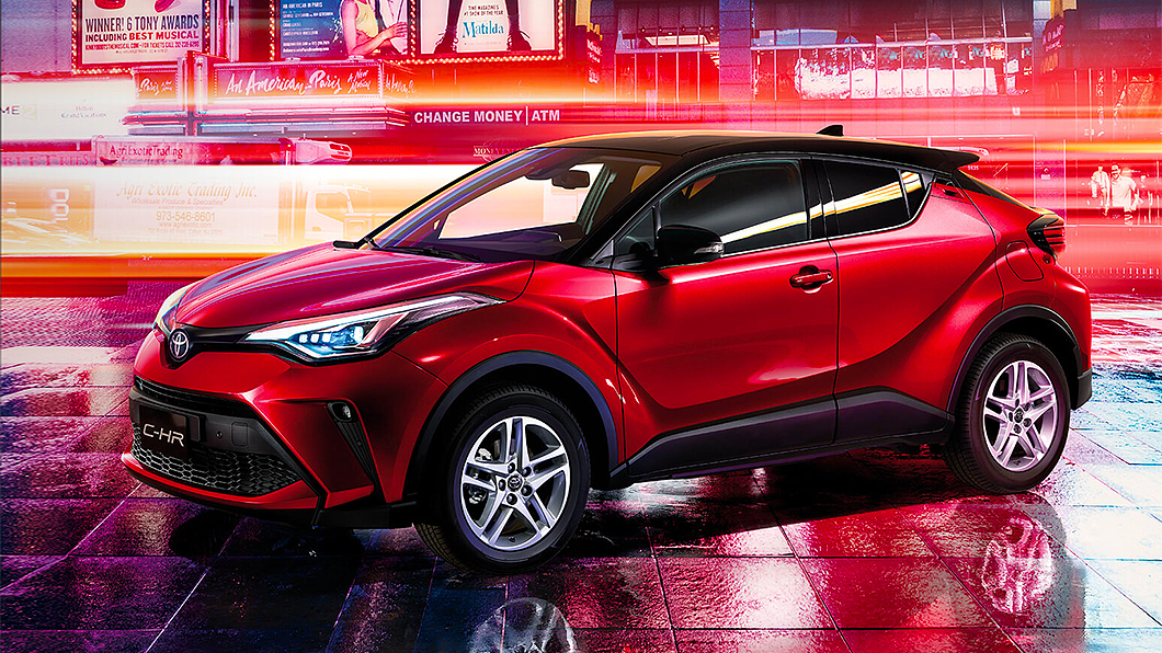 Toyota總代理於官網上架2021年式C-HR規配與售價資訊。(圖片來源/ Toyota) 新年式C-HR升級全速域ACC 89.9萬元起售價小漲上市