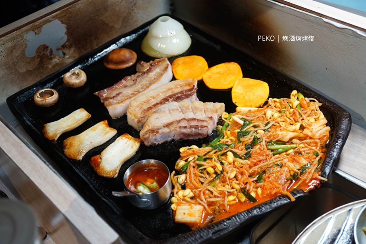 動口就好！全新韓式烤肉全程代烤，「懶得想就點這一盤」一次嘗3種高檔豬