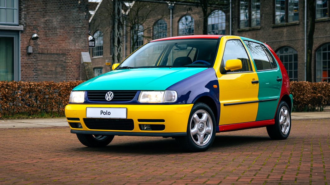 Volkswagen將車身鈑劃分為4大組，以4種不同顏色創造Polo Harlekin個性化外表。(圖片來源/ Volkswagen)