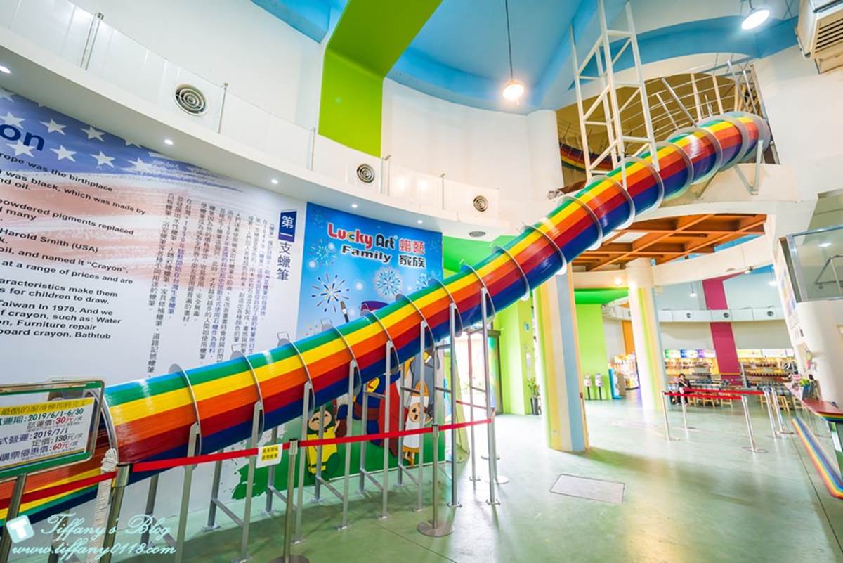 大人小孩都愛！宜蘭「蠟筆城堡」一次體驗4種手作，還能加價玩8層樓彩虹溜滑梯
