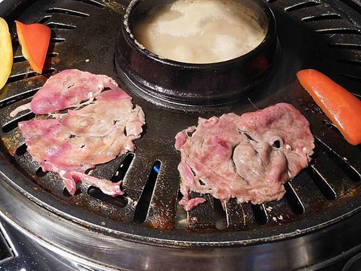 吃過會上癮！台北最強韓式燒烤吃到飽不到400元，必點麻藥飯捲、噗坑巴