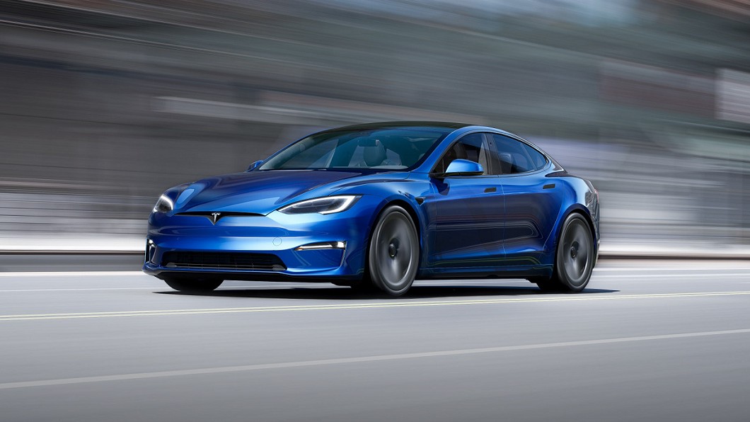 消費者已能在Tesla官網訂購改款Model S與Model X，但實際交車可能需要等到下半年。(圖片來源/ Tesla)