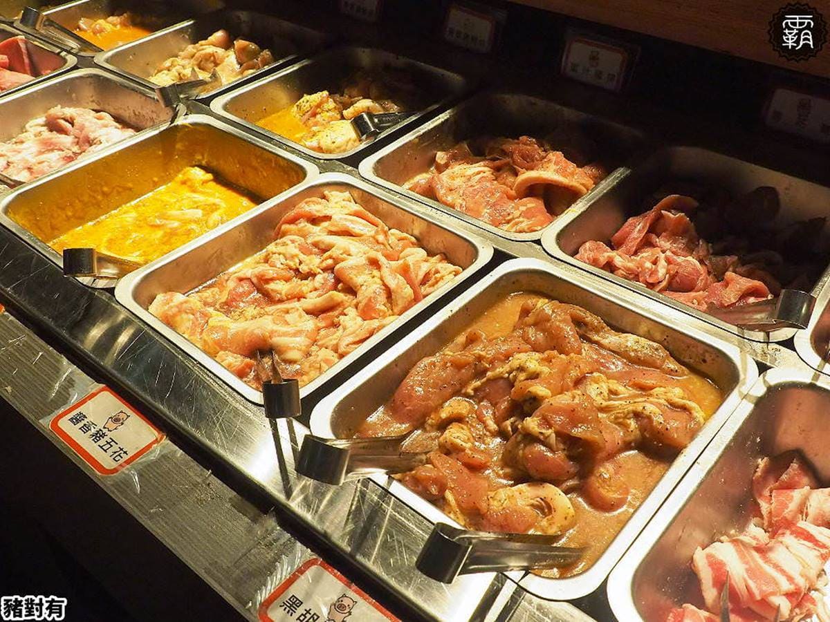 肉控看過來！台中高CP值韓式吃到飽只要299元，部隊鍋、多口味五花肉一次滿足