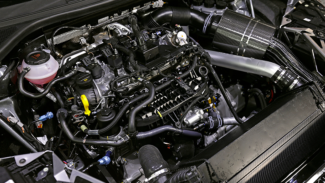 引擎沿用EA888 Evo4 2.0升TFSI直列4缸渦輪增壓引擎基礎，將動力升級至340匹馬力。(圖片來源/ Audi)