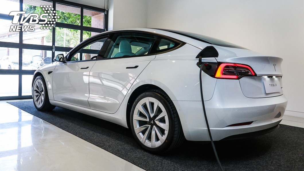 Tesla表示，有9成車主以家用充電或者目的地充電作為主要充電方式。