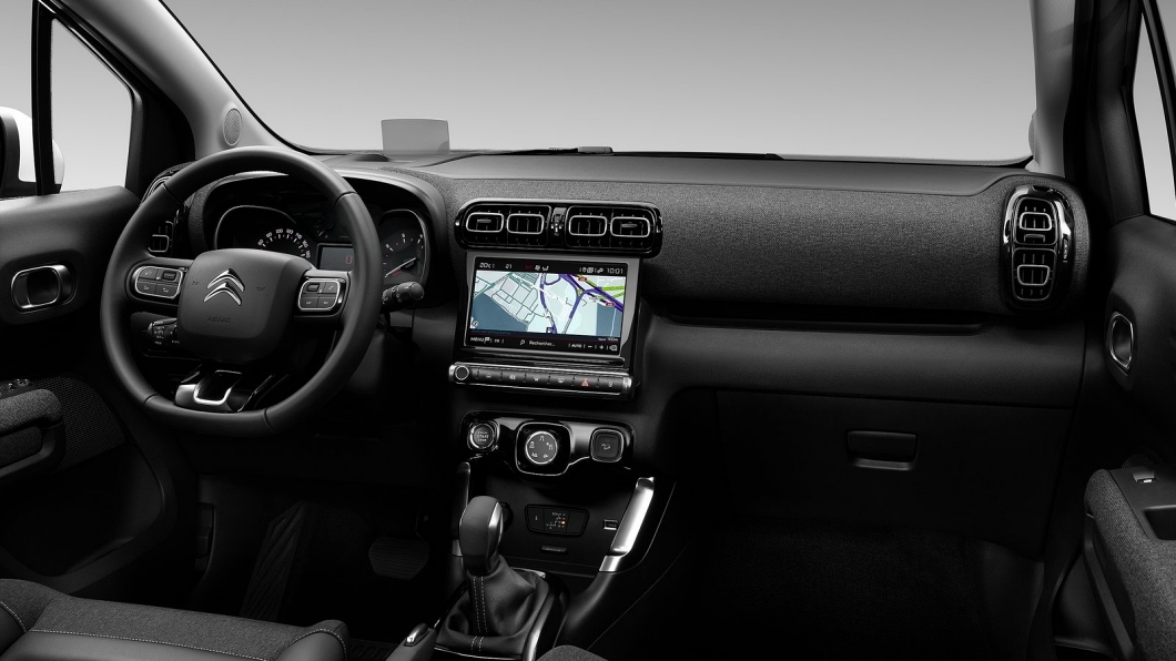 中控台設置了一塊全新的9吋多媒體觸控幕，藉此提高本車的數位化表現。(圖片來源/ Citroën)