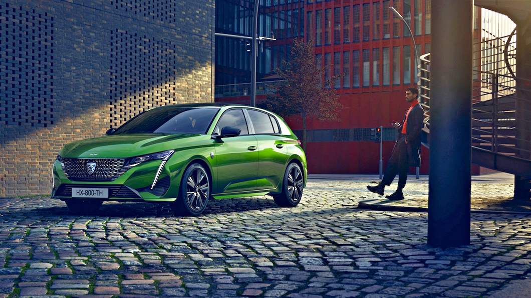 Peugeot發表全新一代308,正式用上全新設計盾形廠徽。(圖片來源/ Peugeot) 大改Peugeot 308有夠殺 新獅徽加持更有煞氣