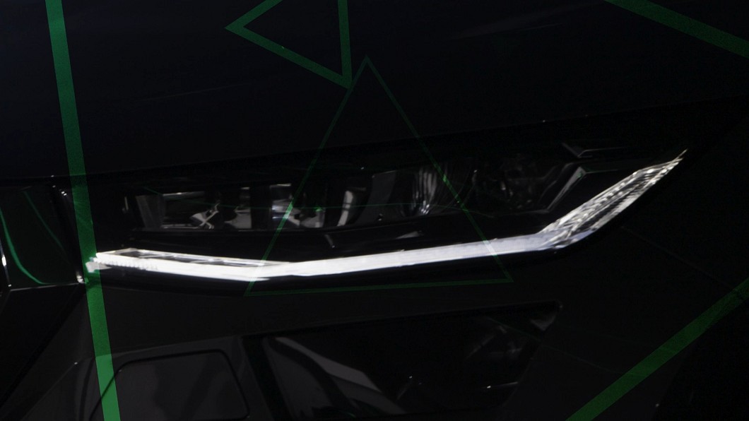 頭燈輪廓修飾地更為細薄，並引入更細緻燈組設計。(圖片來源/ Škoda)