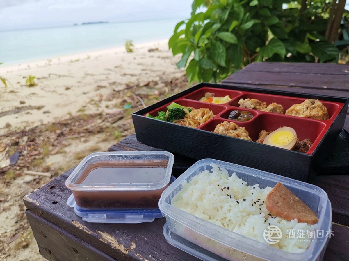 帛琉泡泡行程開箱！部落客４天３夜全紀錄（上）：全球最佳潛點、七彩珊瑚、椰子蟹大餐