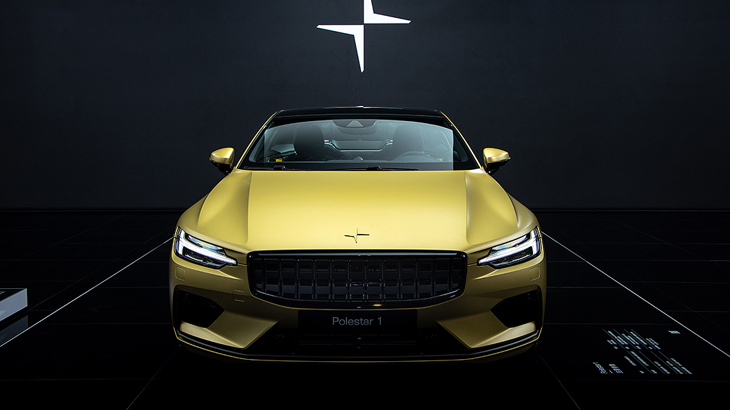 特別版車型採用消光金色車漆。(圖片來源/ Polestar)