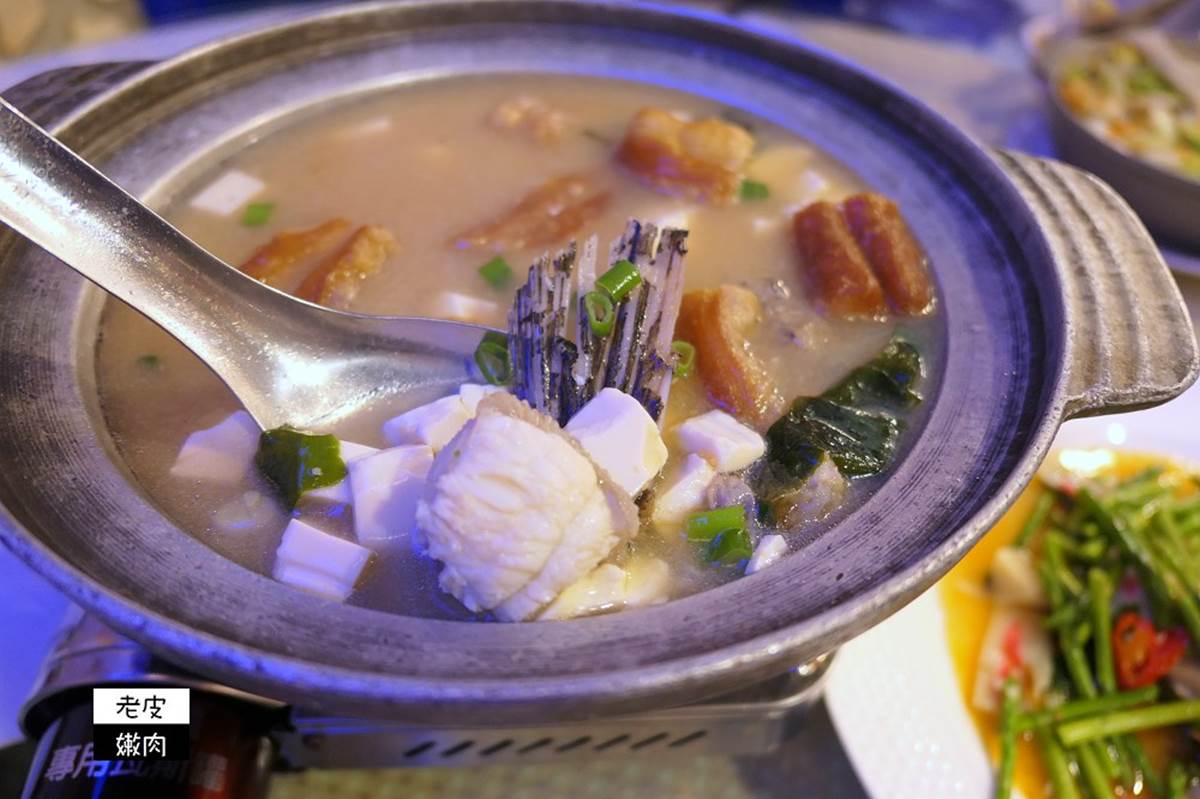 在地人推薦！基隆海鮮餐廳必點14樣好料：冠軍炒飯、熬６小時白鯧米粉湯、養生海燕窩