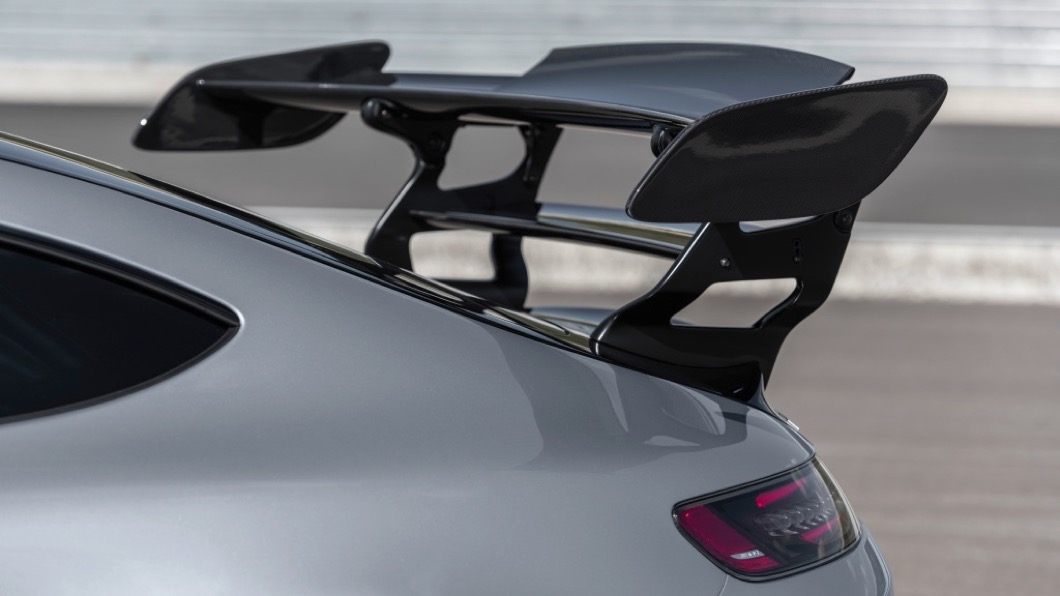 M-AMG GT Black Series在外觀強調經過風洞實驗的空氣力學設計。(圖片來源/ M-Benz)