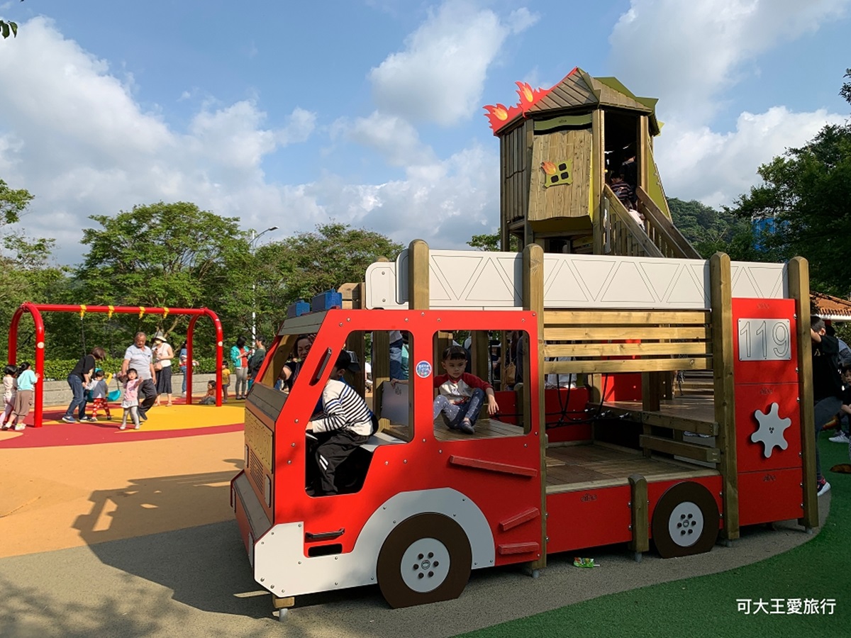 小小打火英雄出任務！台北親子公園再翻新：超Ｑ消防車、火焰鞦韆、旋轉溜滑梯