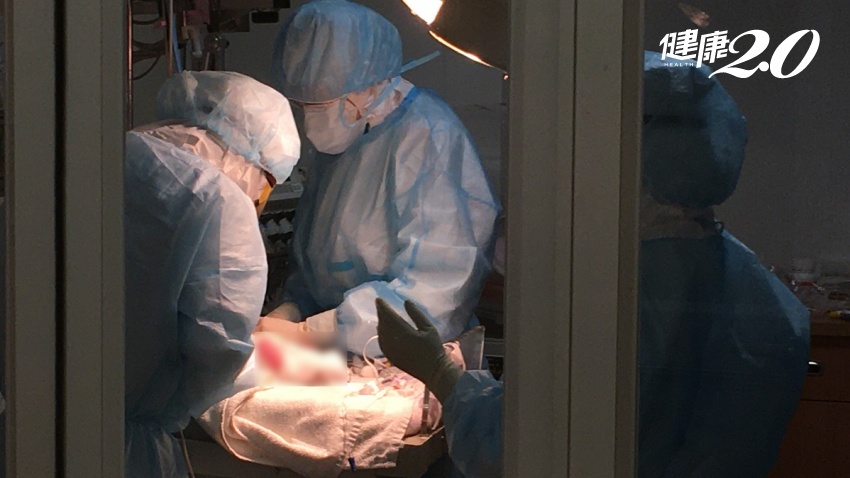 確診孕婦肺炎惡化 台北慈濟超前部署正負壓手術室，剖腹成功搶救