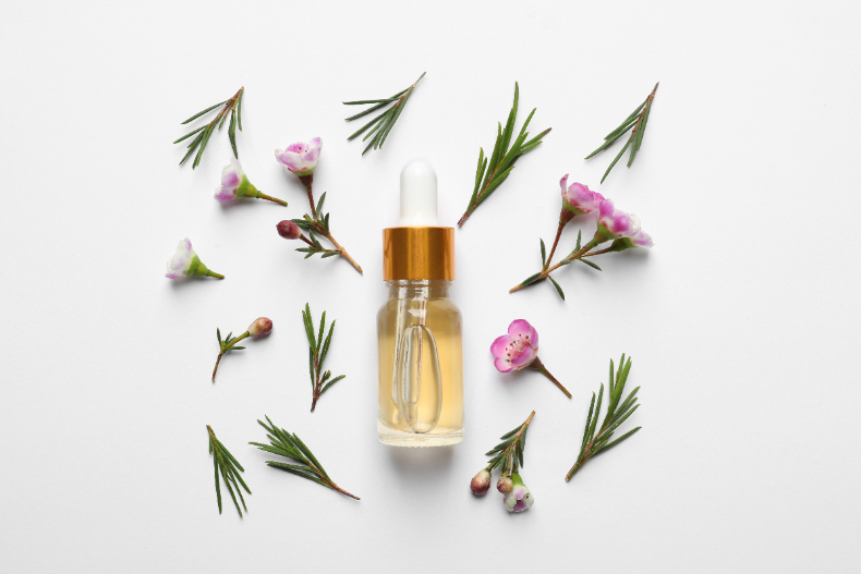 檸檬汁、綠茶冰塊可以快速消痘痘？！保養精佘詩曼公開日常愛用「5大抗痘法寶」