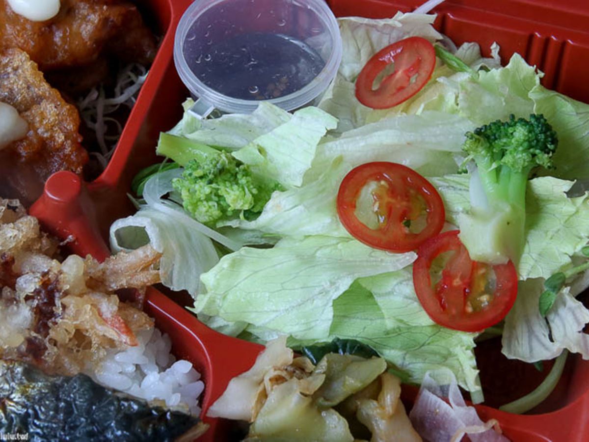 每日限量！人氣日料現做「北海道烏賊飯」鮮味滿滿，再搭爆汁牡蠣、生食級干貝超奢華