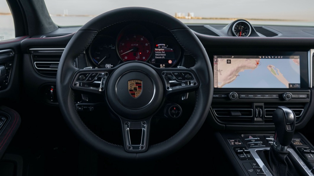 內裝方面將採用全新數位儀表，並且以10.9吋液晶資訊幕取代先前的7.0吋規格。(示意圖/ Porsche)