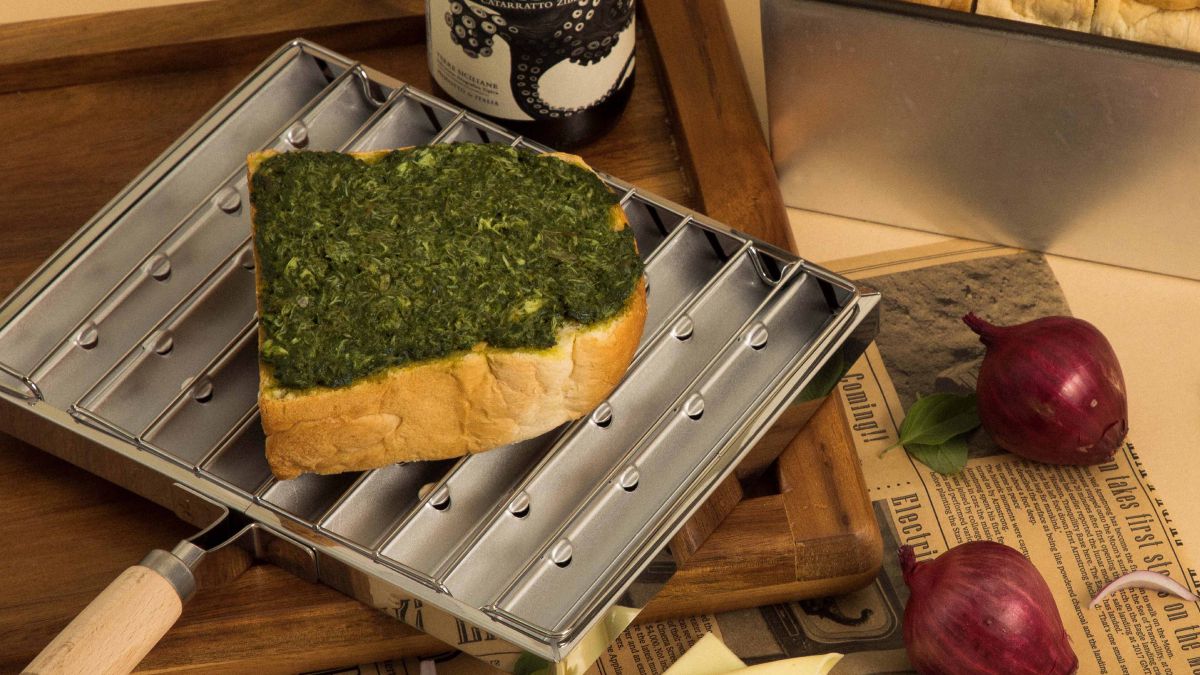 【新開店】單片折30元！5款冷凍即食吐司鹹甜都有，先嘗味噌松本茸、羅勒鯖魚鬆口味