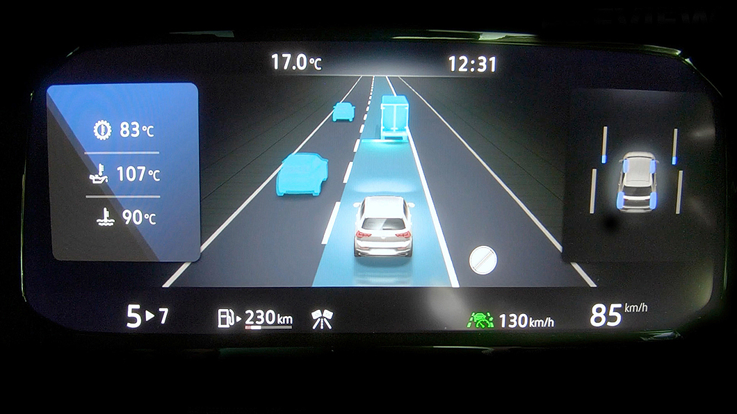 首度導入Travel Assist智慧車陣穿梭輔助以及道路虛擬實境顯示等功能。(圖片來源/ Volkswagen)