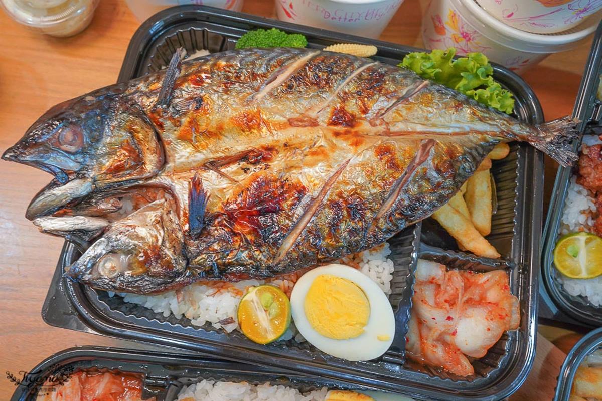 滿出來了！日式丼飯「鯖魚一夜干」比便當盒還大，爆量粉嫩「炸牛排」只要218元