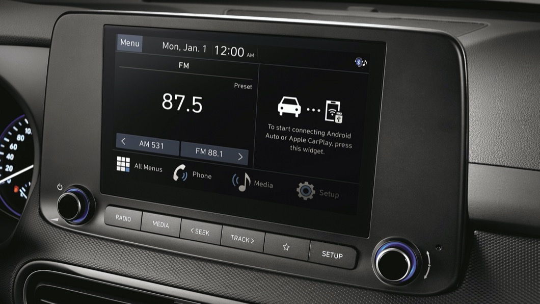 懸浮式8吋多媒體主機提供無線Apple CarPlay、Android Auto影音娛樂系統。(圖片來源/ Hyundia)
