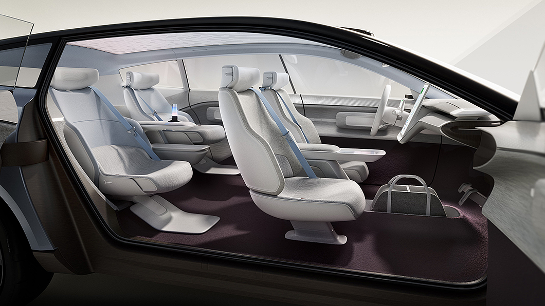 平整化車底可以讓設計師有更多自由度規劃車內空間。(圖片來源/ Volvo)