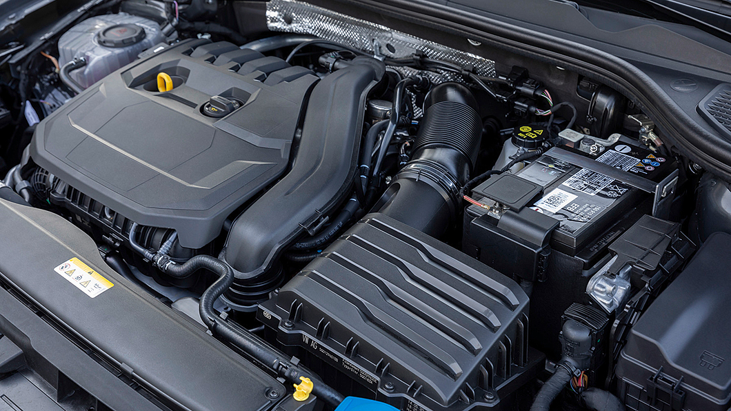 1.0 TSI與1.5 TSI兩款動力全面植入48V Mild-Hybrid輕油電系統，升級為eTSI動力。(圖片來源/ Volkswagen)