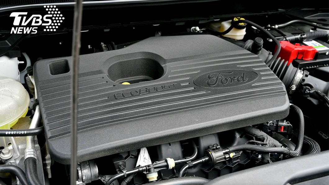 Kuga 250車型所提供的動力輸出性能，堪稱國產最強動力輸出。(圖片來源/ TVBS)