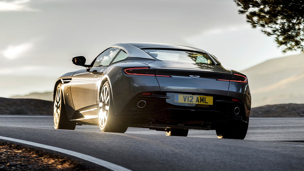 Aston Martin向來以V12心臟為招牌，近年在環保浪潮下陸續推出V8親民車款，至今更將全面朝向電動化邁進。(圖片來源/ Aston Martin)
