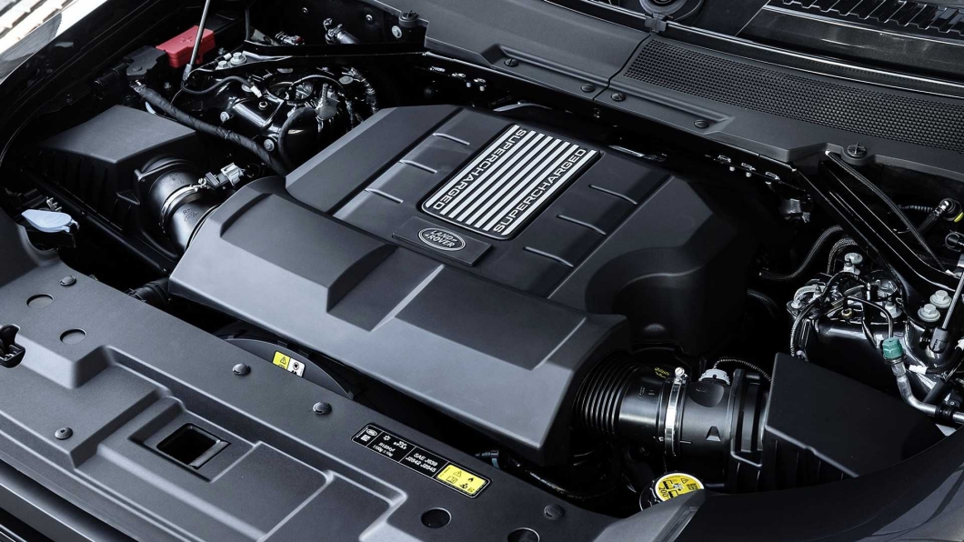 未來的SVR車型也將會是V8動力，不過排氣量下修到4.4L，並且變成雙渦輪增壓的設計。(圖片來源/ Land Rover)