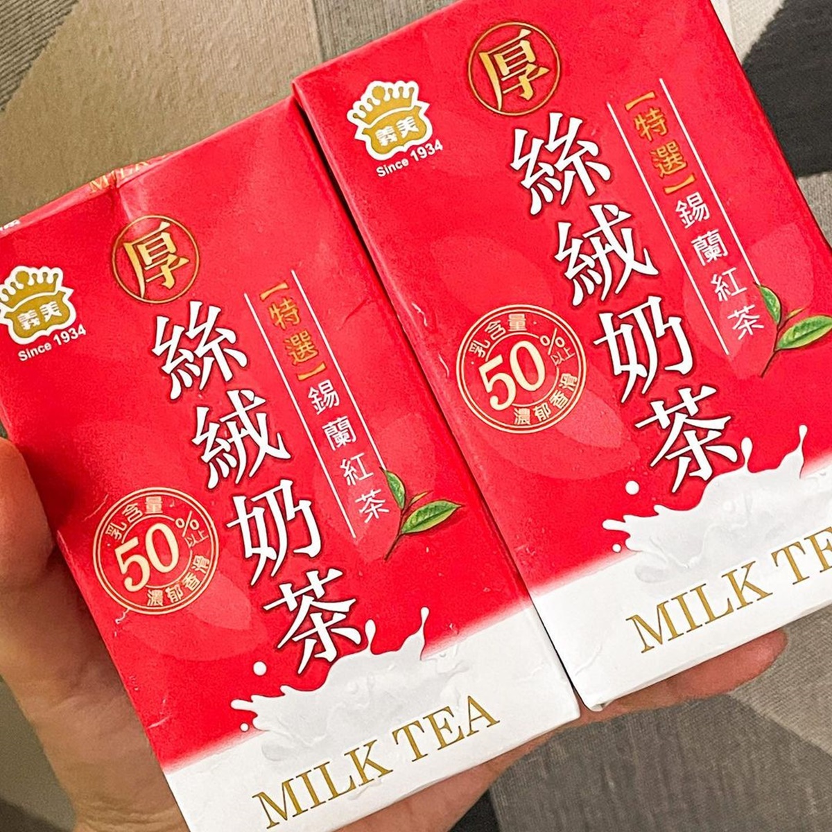 義美「厚奶茶」2.0！好市多「厚絲絨奶茶」１罐只要11元，濃厚奶香、甘醇茶韻太犯規