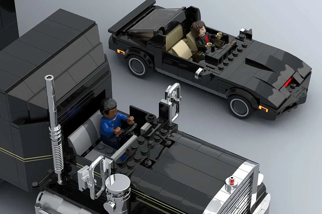 除了外觀細節之外，霹靂車內部的控制介面還有飛機是操縱桿等也都完整還原。(圖片來源/ Lego Ideas)