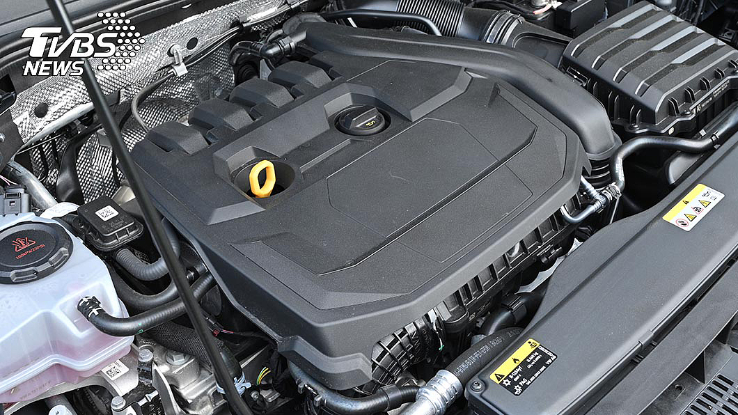 150匹馬力、25.5公斤米扭力輸出的1.5 TSI引擎整合有48V Mild-Hybrid清油電複合動力系統。