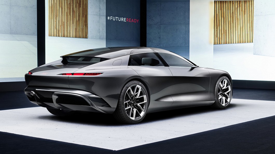Grandsphere外觀設計猶如GT跑車，相當動感。(圖片來源/ Audi)