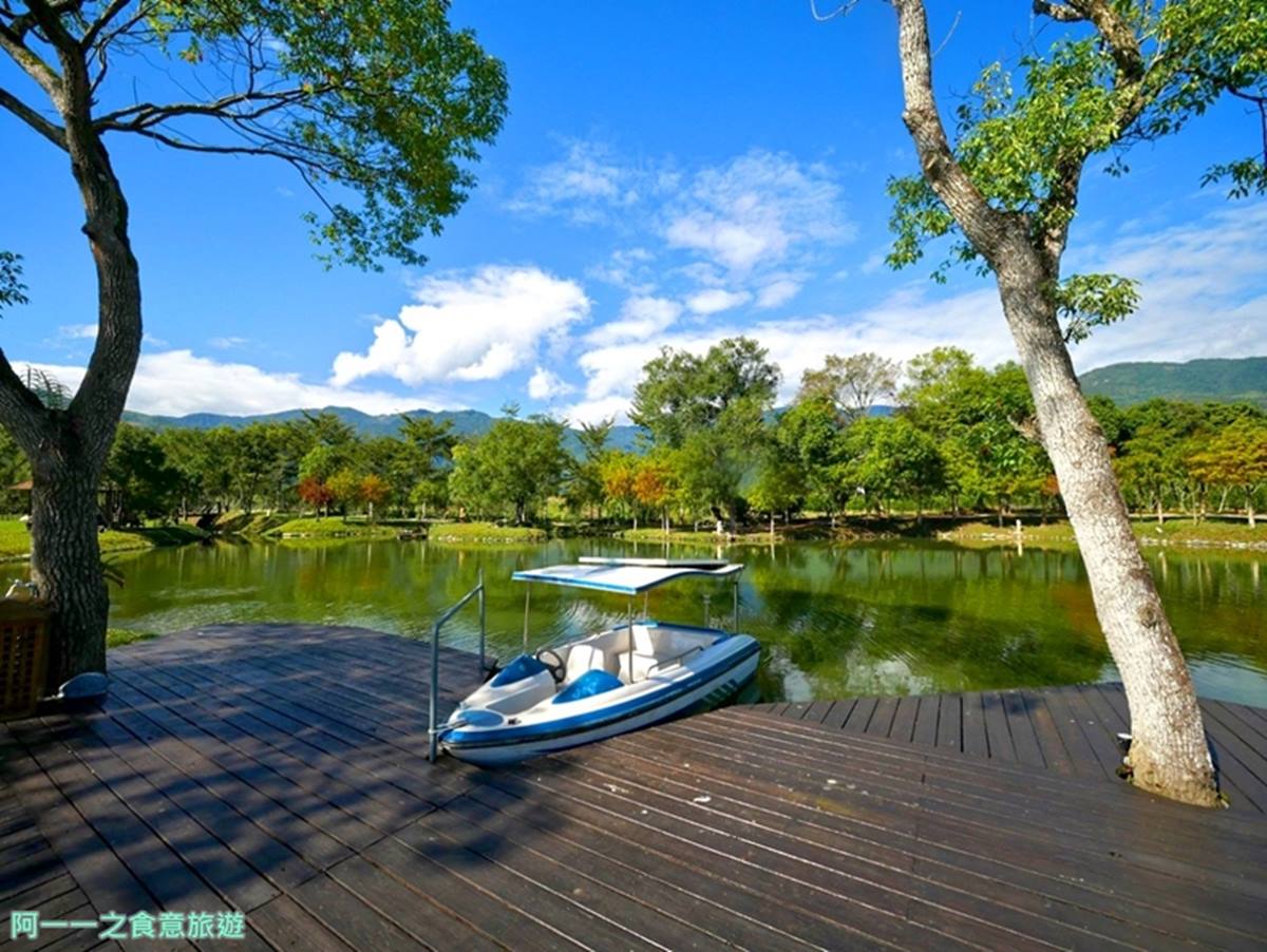 打卡送漂浮下午茶！花蓮｢峇里島風民宿」獨享私人泳池，還能賞絕美夢幻湖景
