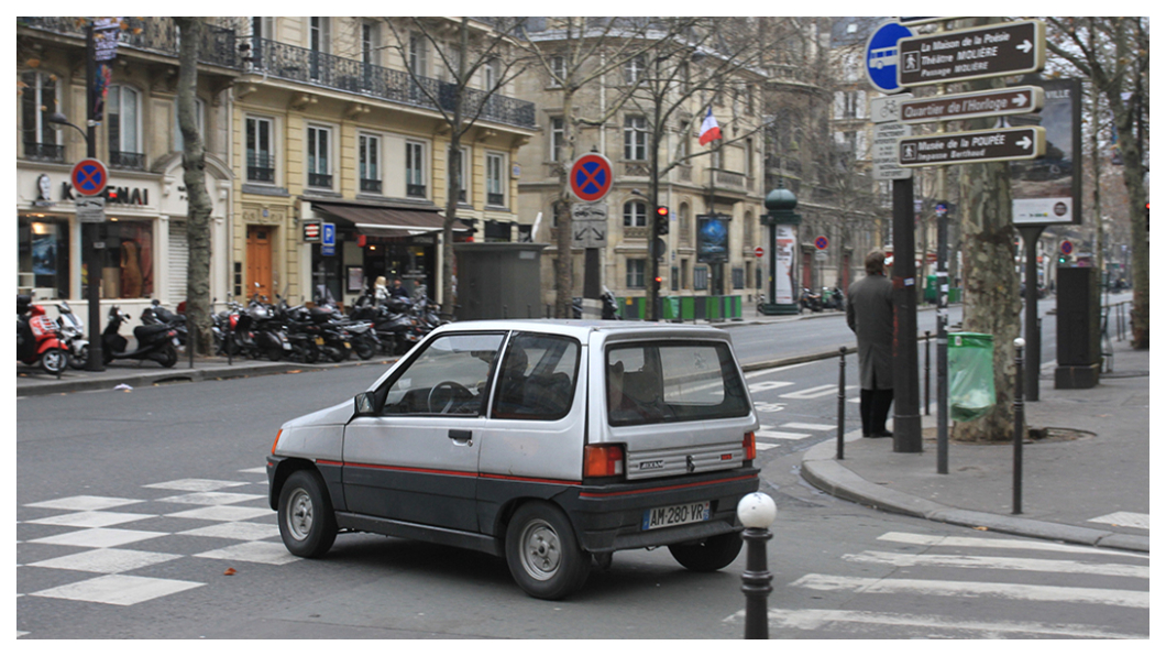 巴黎希望透過限速政策，讓更多人改採步行、騎單車或搭乘大眾交通工具。(圖片來源/ TVBS)
