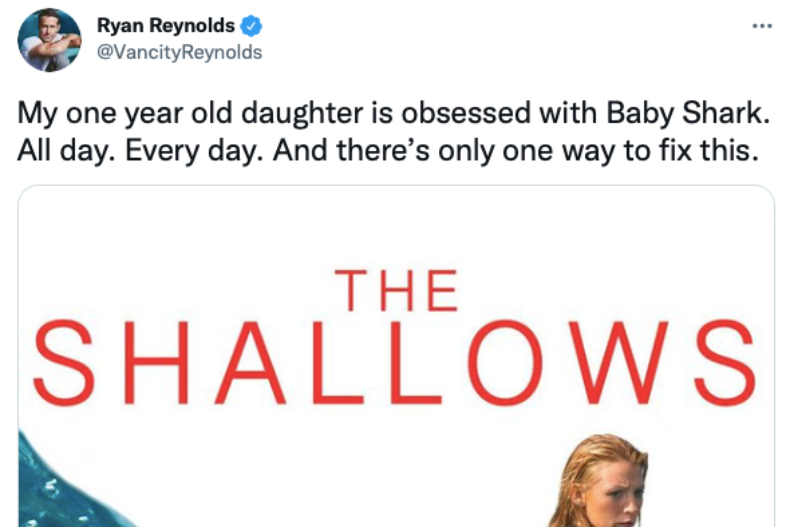 《死侍》萊恩・雷諾斯貫徹小賤賤性格，為停止女兒被育兒神曲洗腦竟想出「這招」，網稱：你是惡魔！