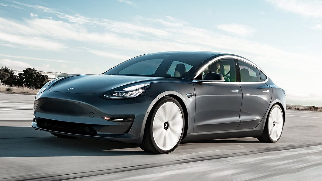 Model 3年度掛牌數已累績4,103輛，篤定拿下2021年電動車年度銷售冠軍寶座。(圖片來源/ Tesla)