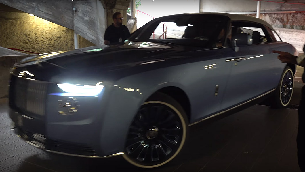 最新進場全世界只有一輛的Rolls-Royce Boat Tail，據說車主是Jay Z夫妻。(圖片來源/ 擷取自Youtube《The-TFJJ》)