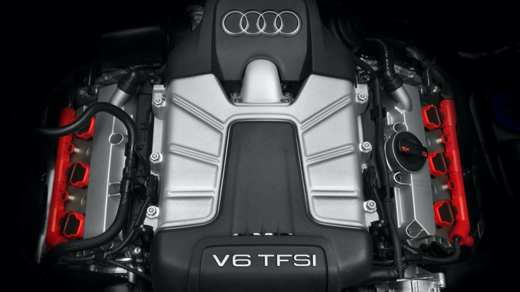 Audi SQ5 TFSI汽油版車上搭載3.0升V6機械增壓汽油引擎，可以輸出354匹最大馬力。(圖片來源/ Audi)